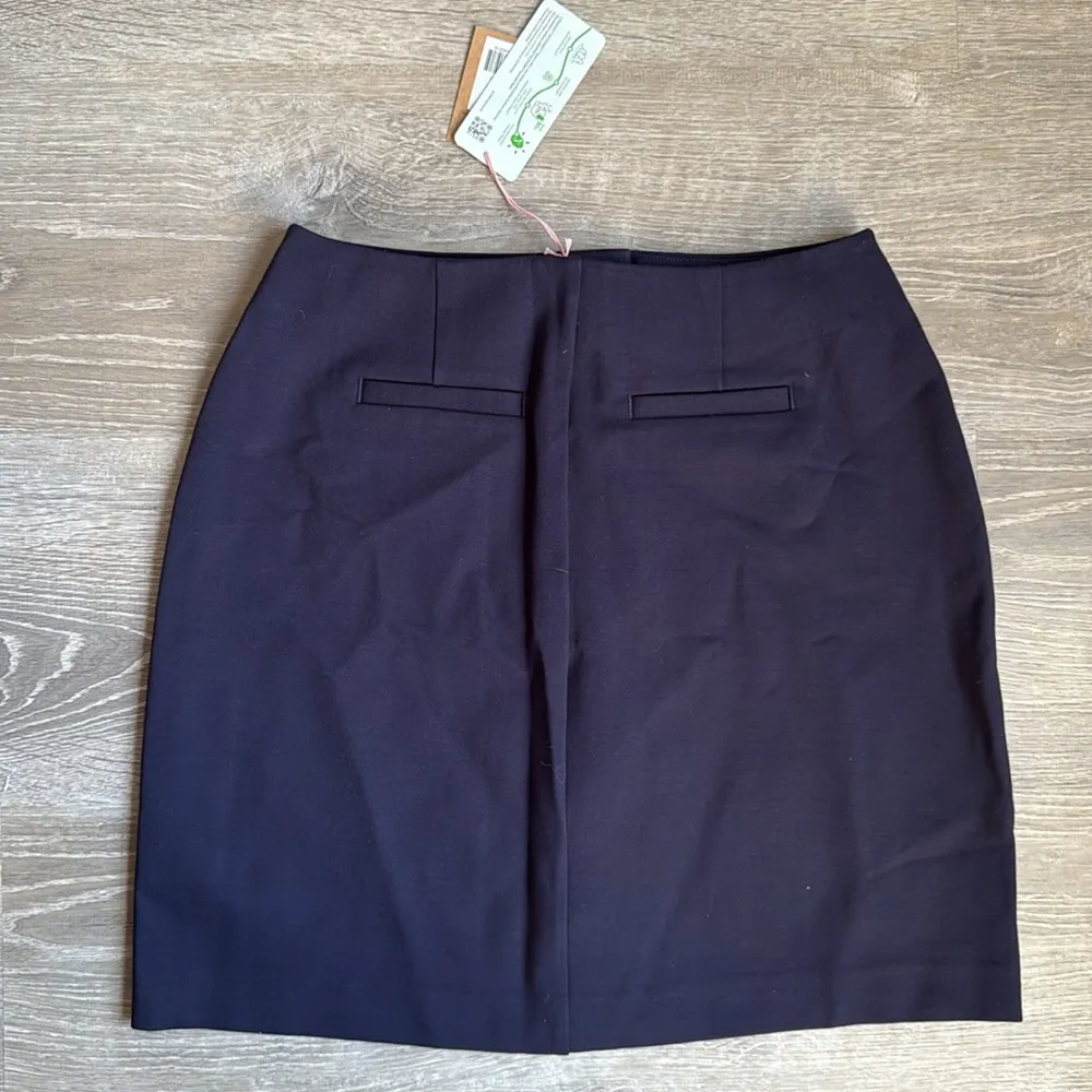 NEW Boden Buttoned Ponte Mini Skirt Navy 6 Blue - Image 3