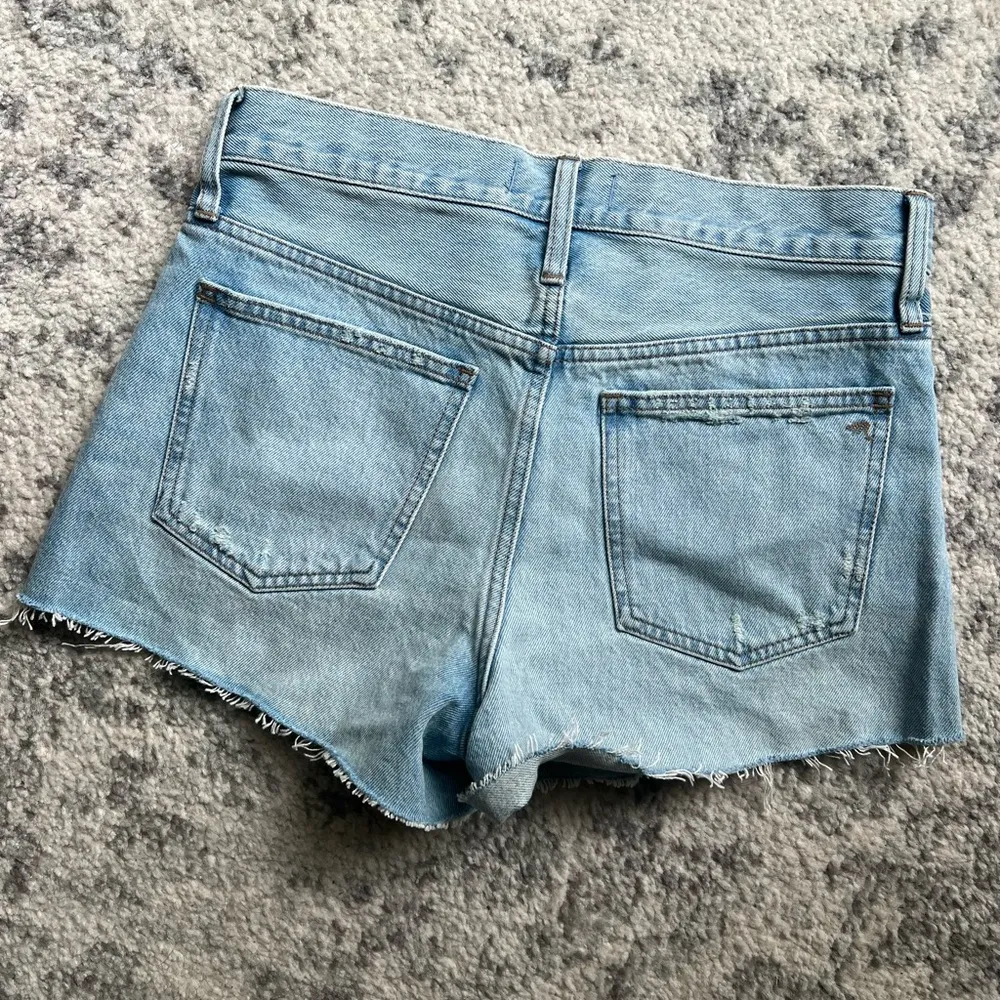 Madewell button fly relaxed denim shorts size 25 - Image 3