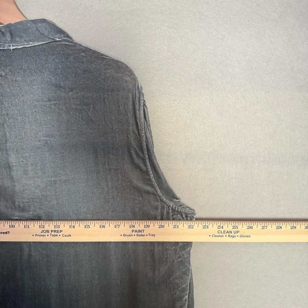 CP Shades Women’s Romy Long Sleeve Button Down in Blue Gray Velvet size L - Image 10