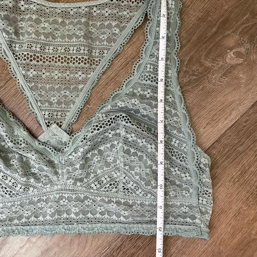 Victoria’s Secret Sage Green Lace Racerback Pullover Bralette ~ Women’s Size L - Image 11