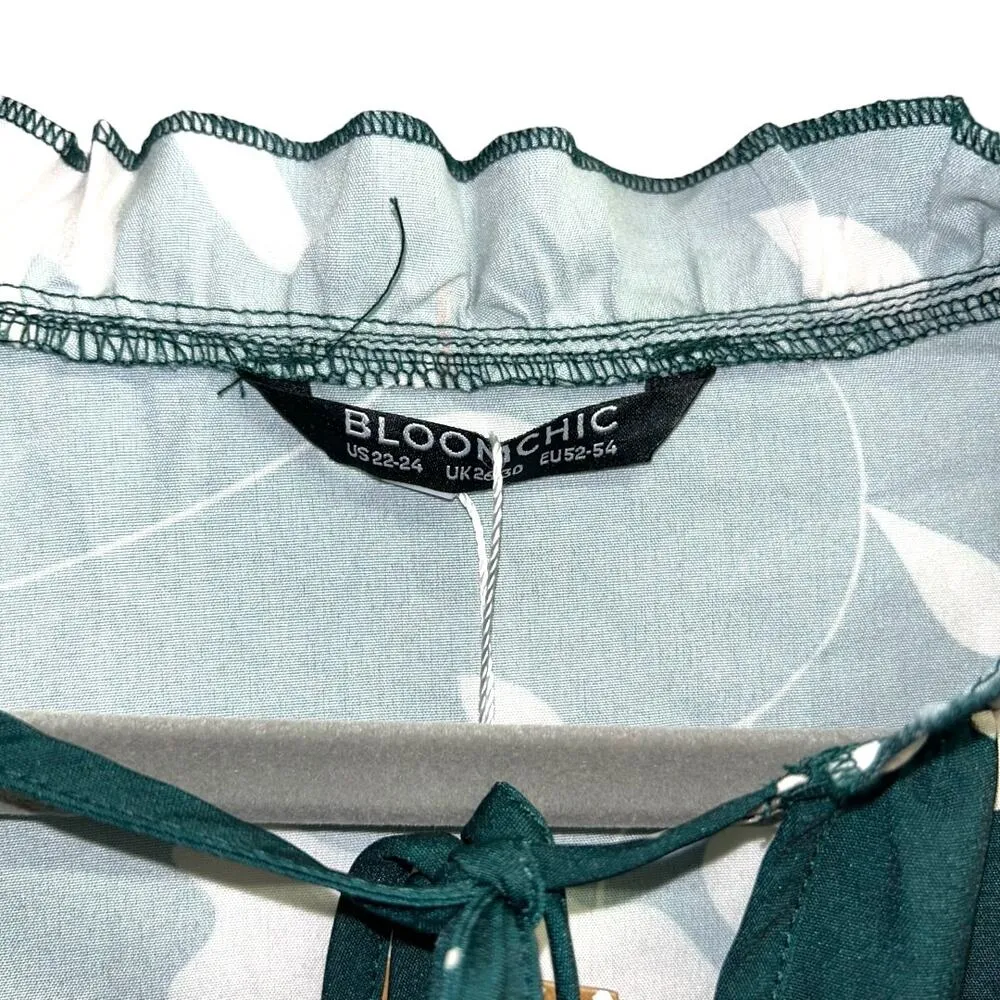 BLOOMCHIC Green With Cream Floral Design Lightweight Top Size 22/24 - Image 3