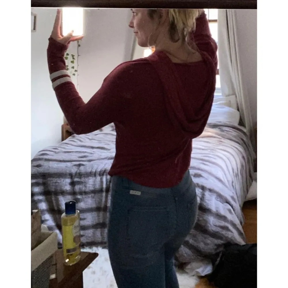 Hollister SUPER Soft Red Hoodie - Image 2