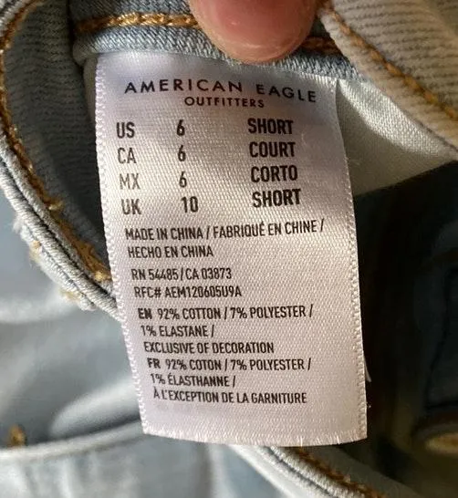 American Eagle Outfitters Ripped Jeans - Image 4