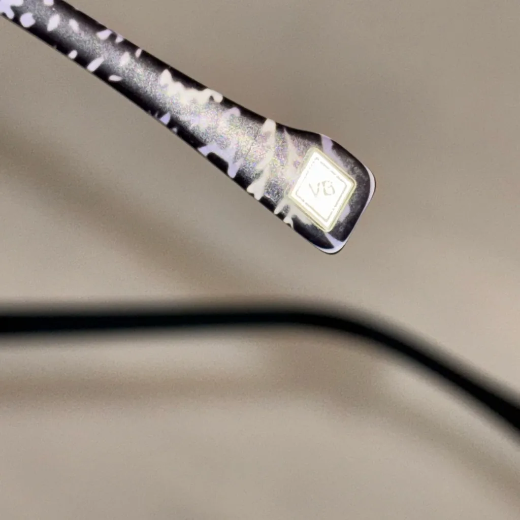 Vera Bradley Rosanna Paisley Noir 52-17-135 Glasses - Image 5