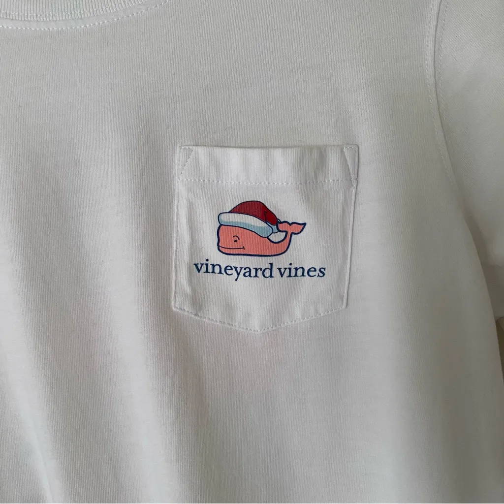 Vineyard Vines Merry Christmas 2017 Santa Whale Long Sleeve Pocket Tee Size XS - Image 3
