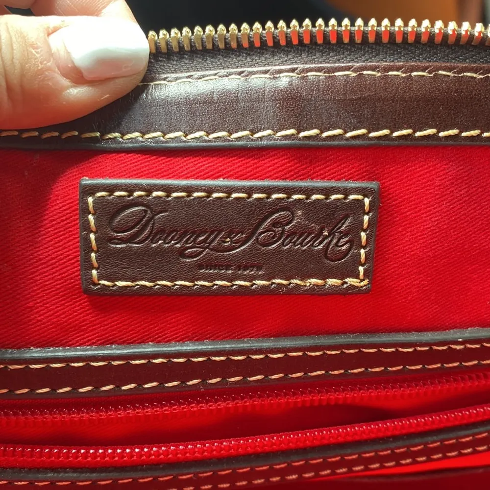 Classic Dooney & Bourke purse - Image 7