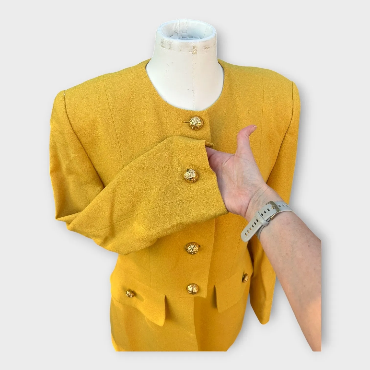 Vintage Lillie Rubin Blazer Mustard Yellow with Gold Buttons size 14 Chic Classy - Image 5