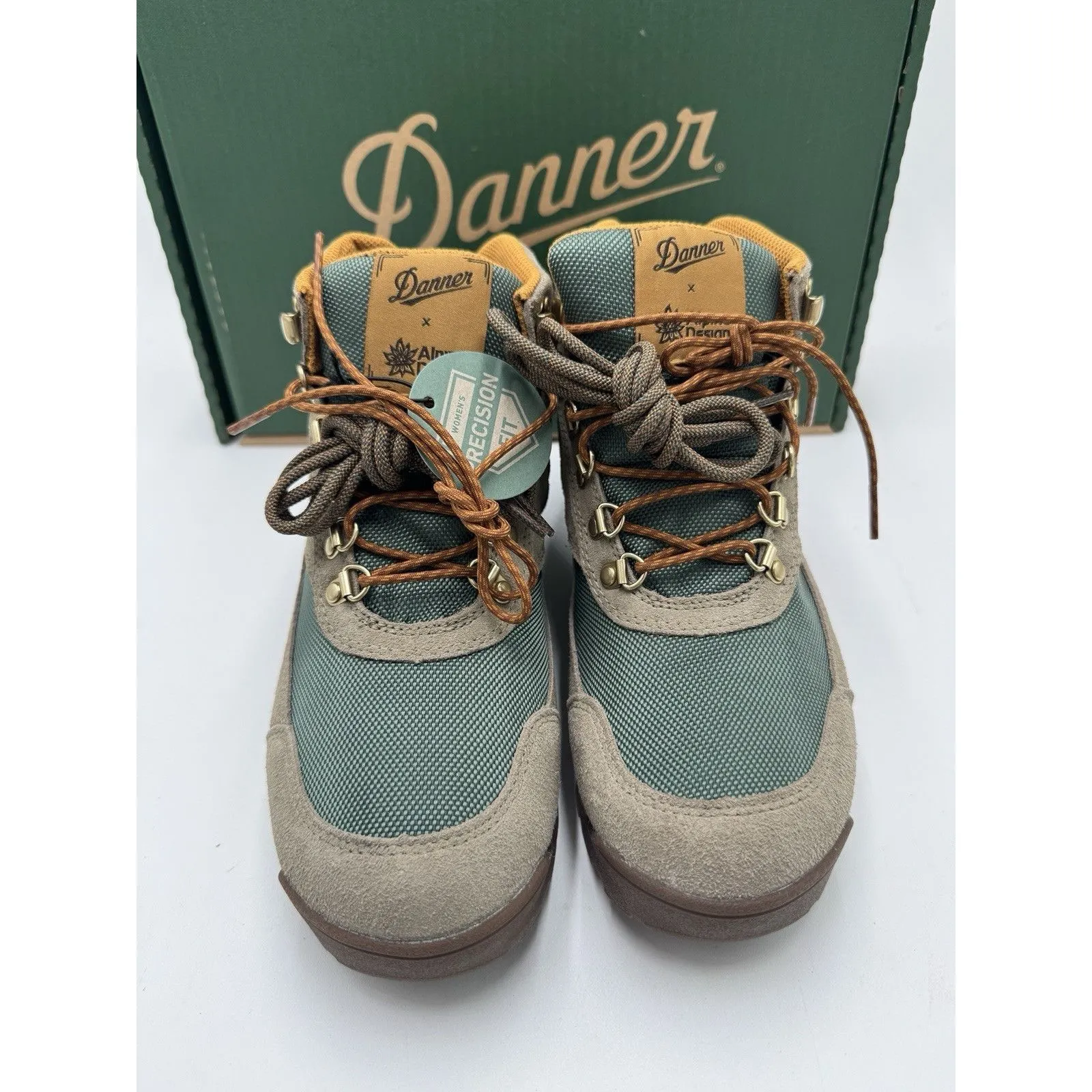 Danner X Alpine Design Women's Jag II Boots Falcon Gray Size 11 NWB - Image 2