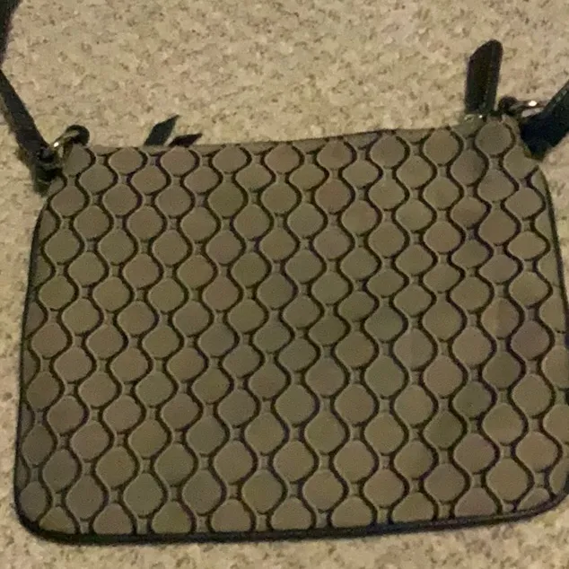 Nine West shoulder or crossbody purse - Image 3