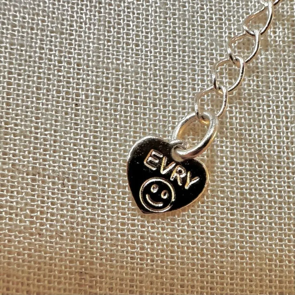 Evry silver tone cross pendant necklace - Image 6