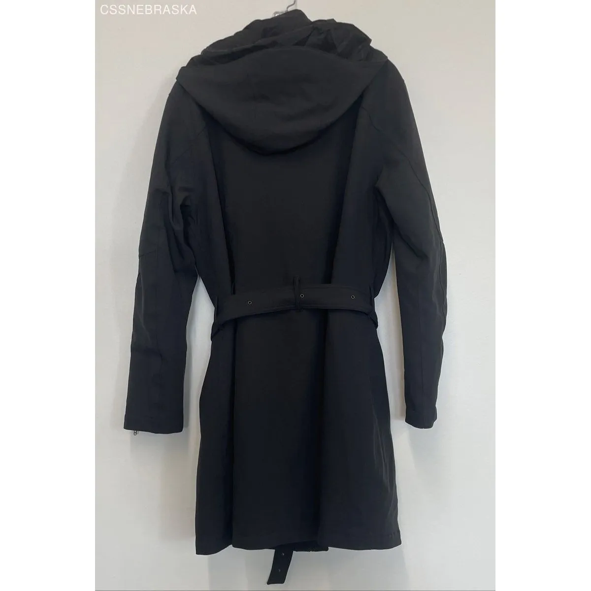 Columbia Dark Gray Women's Titanium Outdoor Jacket - Size Xl - Image 9