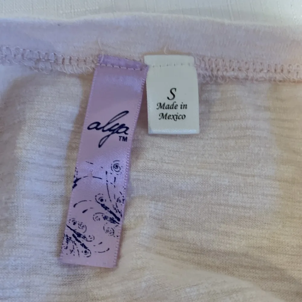 Alya  Basic Flutter Short Sleeve T-Shirt Off White Women’s Small - Image 5