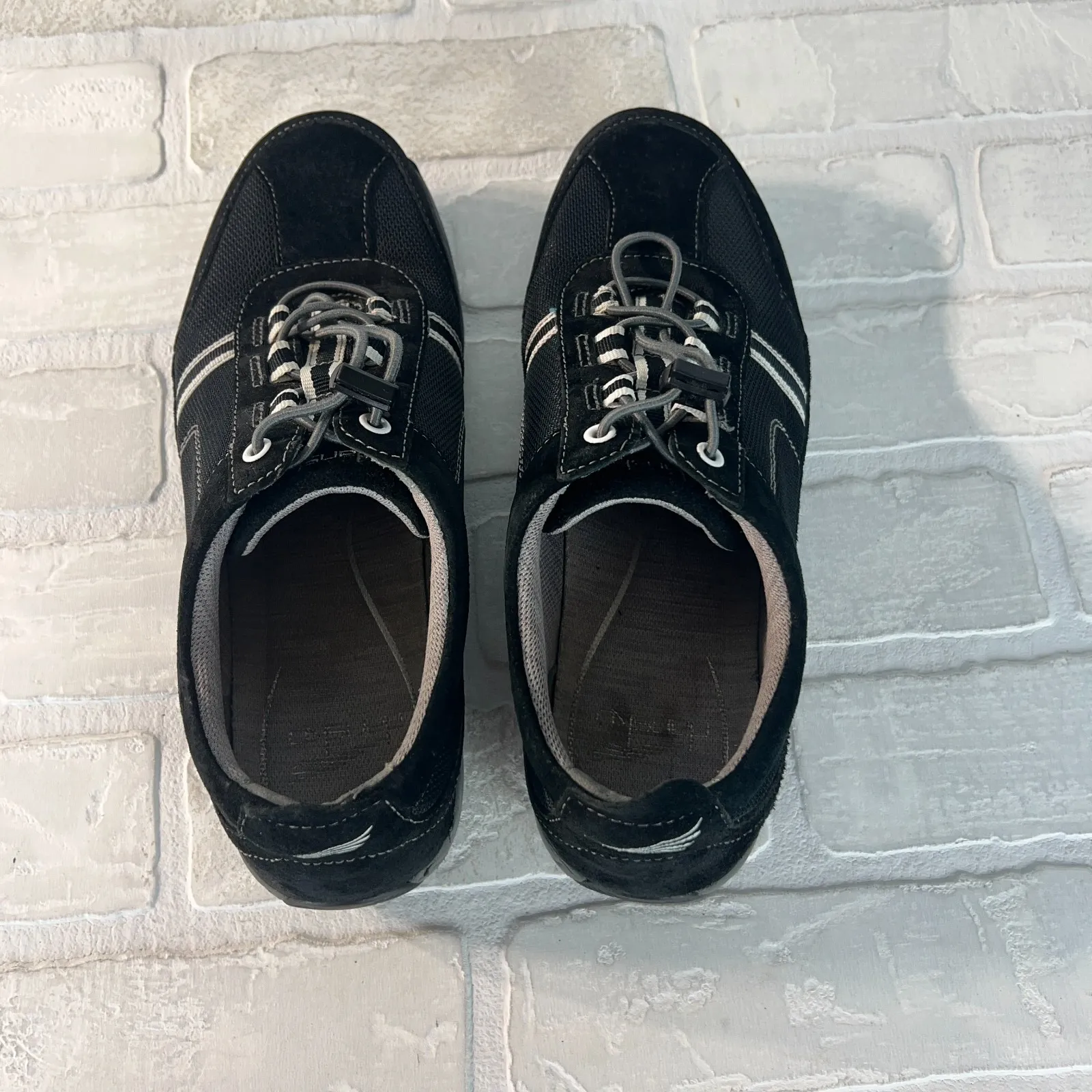 Dansko 39 Helen Sneakers Womens  8.5 9 Black Suede Leather‎ Mesh Comfort Cushion - Image 4