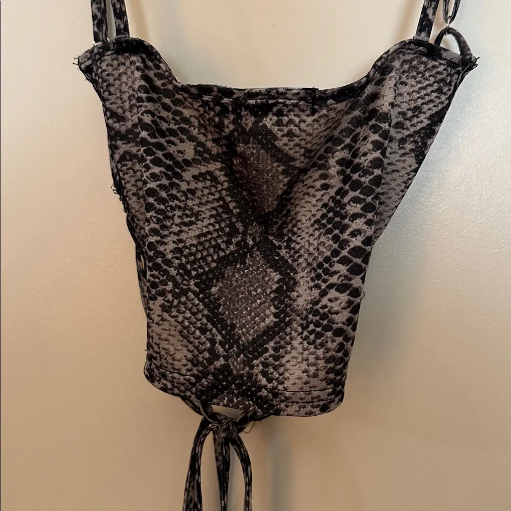 Zaful Black Snake Print Bra Bikini Top Women’s Sz Small - Image 2