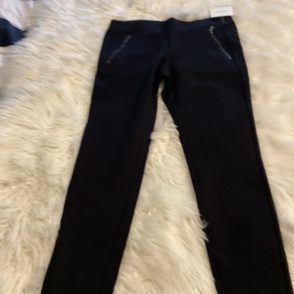 Ellen Tracy Black Leggings with Tapered Fit size M brand new inseam 26” waist 30 - Image 7