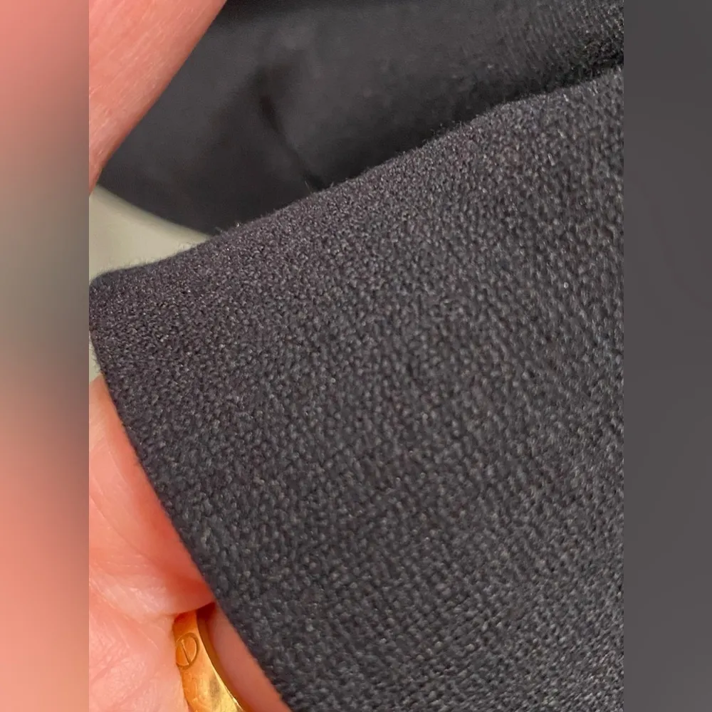 Like New Black Cache Midi Dress Stretch - Image 5