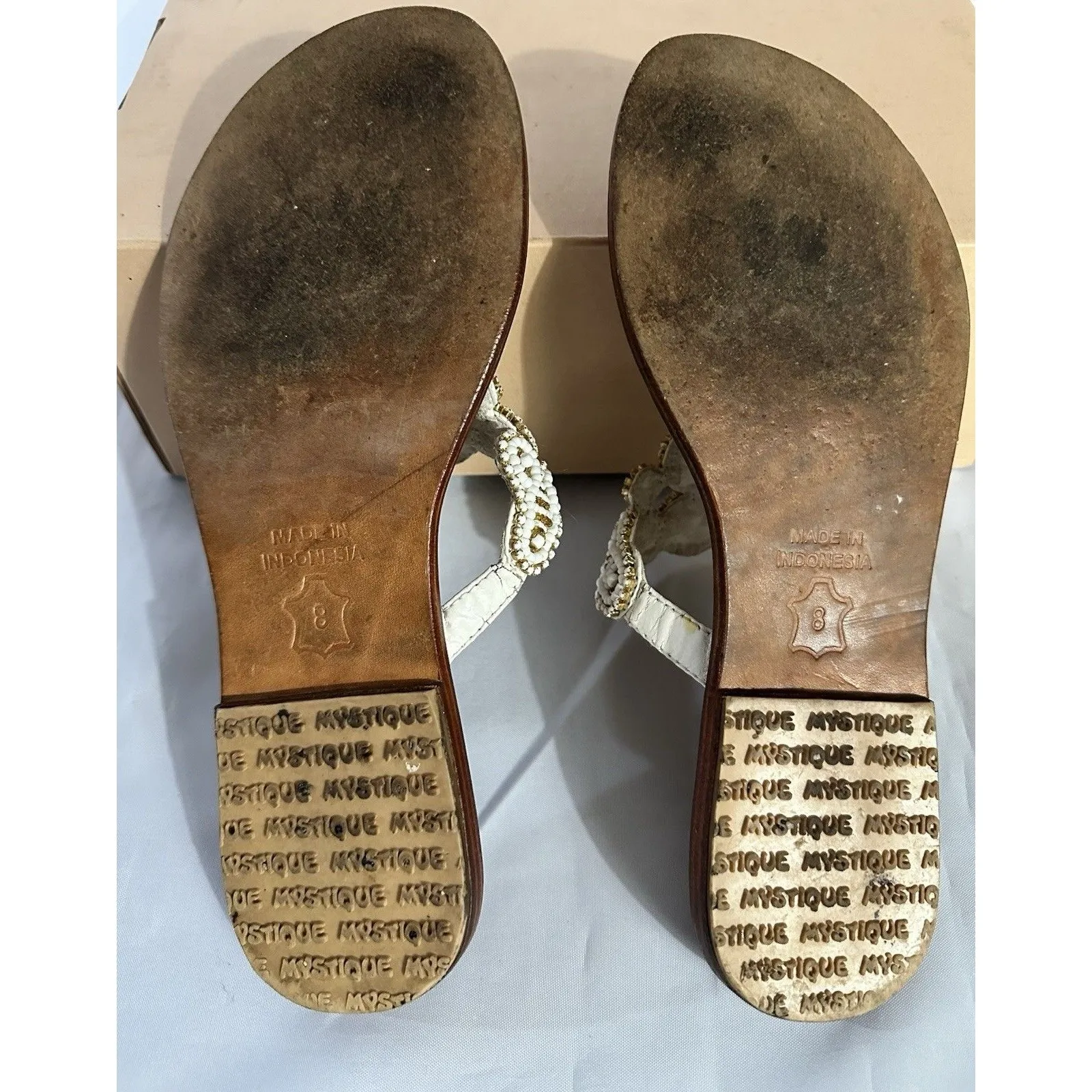 MYSTIQUE White Gold Beaded Pearl Boho Leather Thong Sandals Flip Flop Sz 8 - Image 10