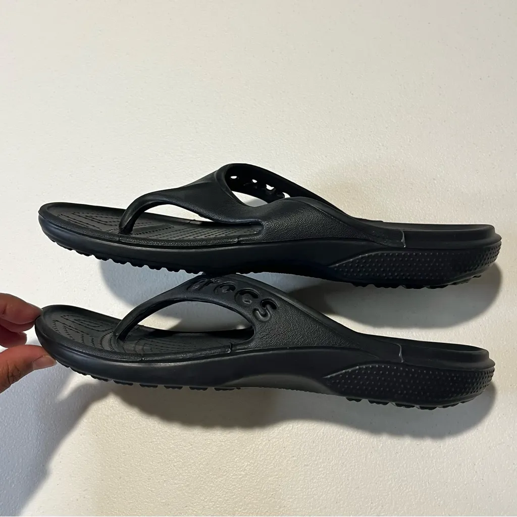 Crocs Baya Flip Thong Sandal Black Unisex Women’s 9 mens 7 - Image 3