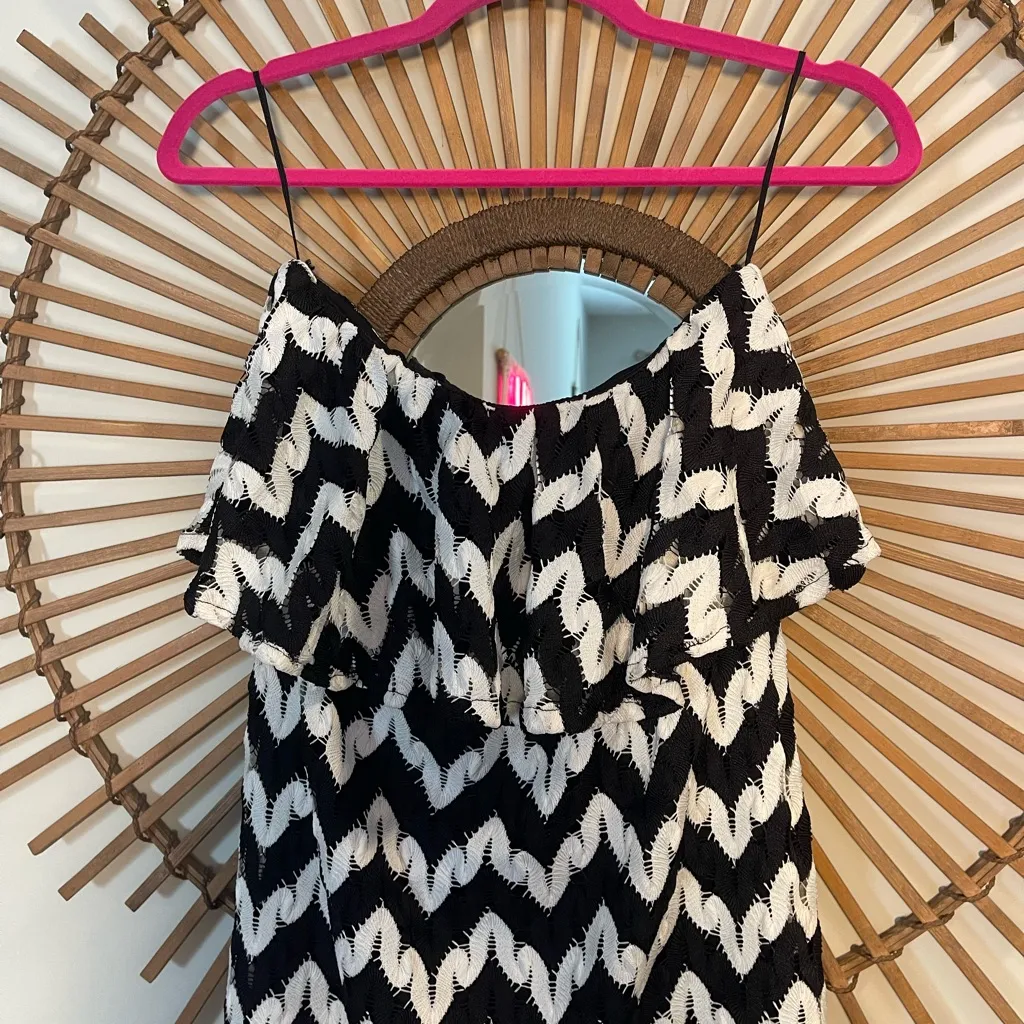 Judith March Black and White Zigzag Ruffle Strapless Dress Lace Size M Retro 🖤🤍 Size M - Image 4