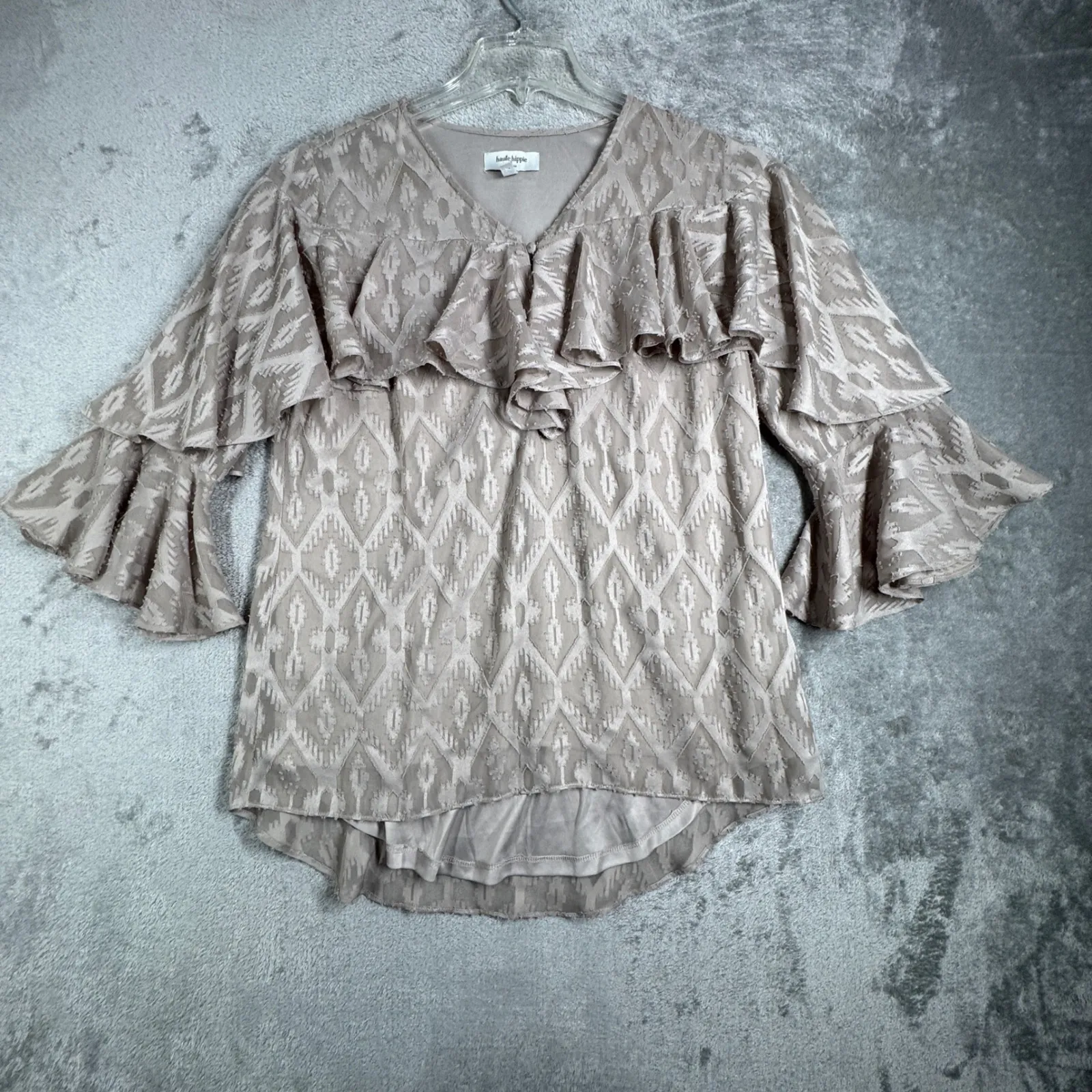 Haute Hippie Blouse Ruffle Bell Sleeve V Neck Patterned Top Gray Boho Womens XS - Image 2