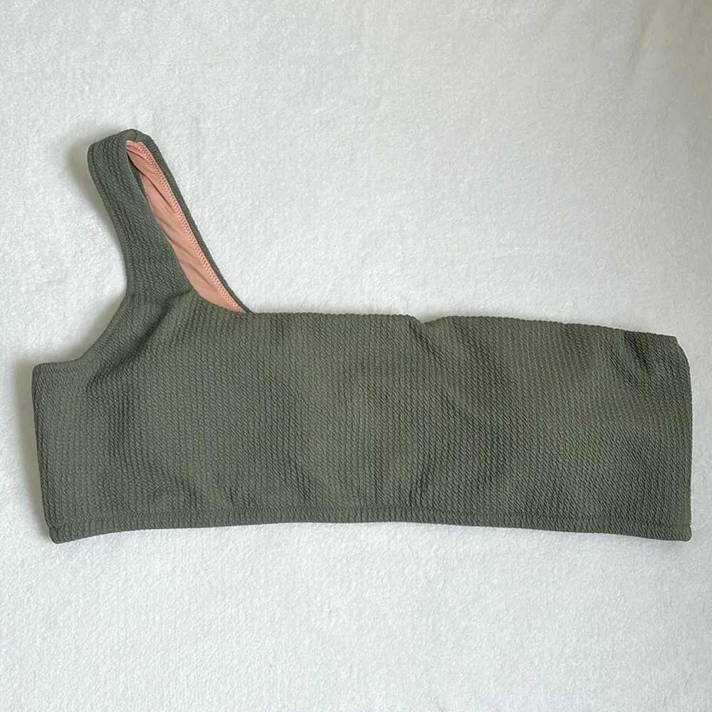 J.Crew Plus Size Women’s Textured One-Shoulder Bikini Top Size 2X - Image 2