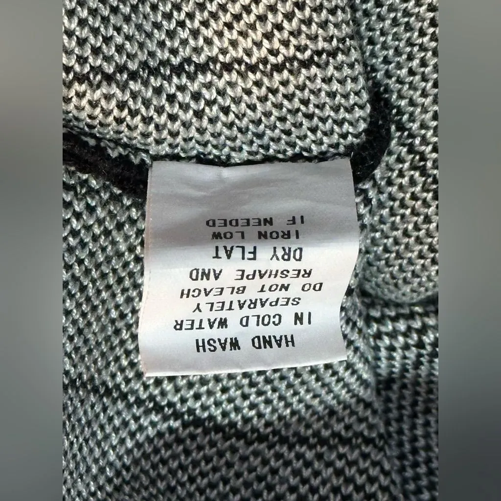 Luna Geometric Pattern Women’s Sweater - Image 5