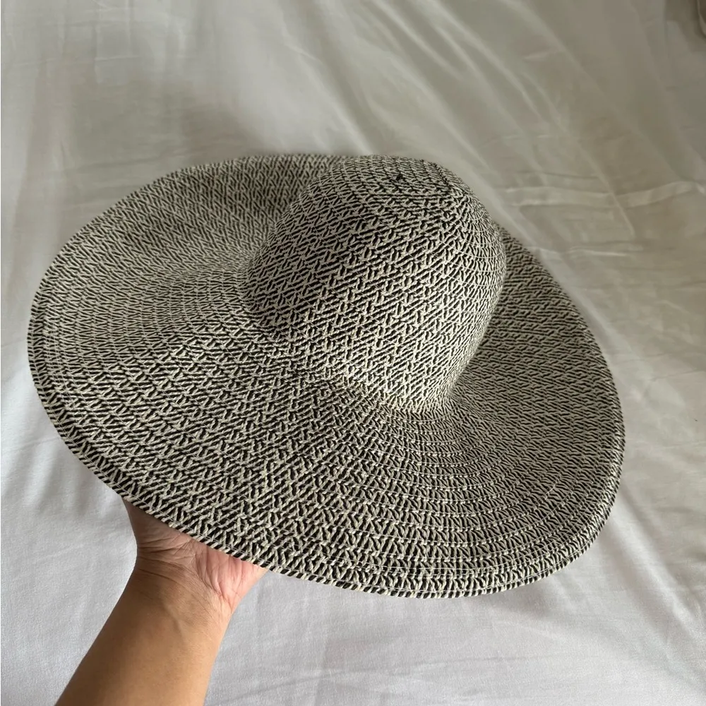 JCrew 100% straw summer vacation hat - Image 10
