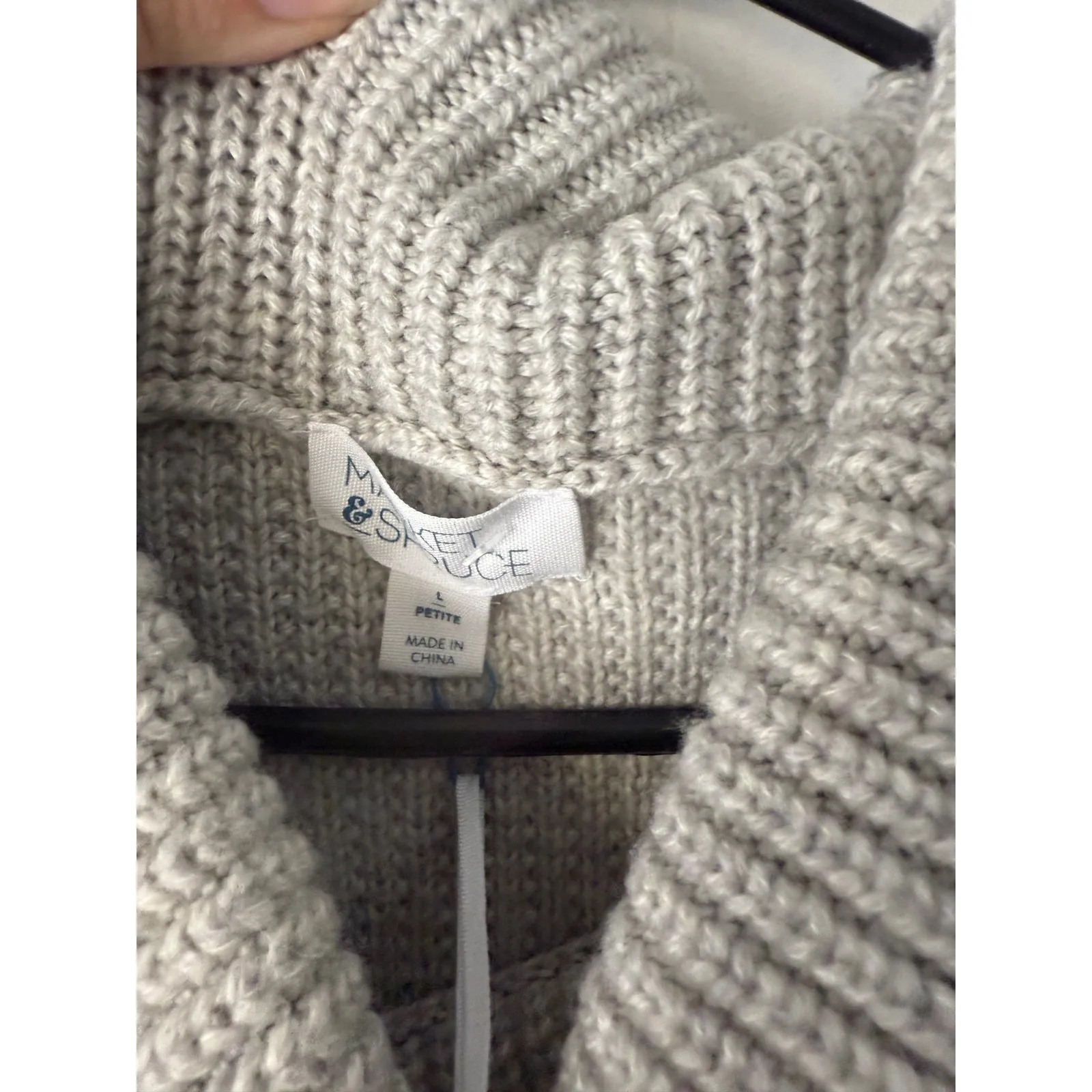 Market & Spruce NWT L Petite Cowl Neck Waffle Knit Thumb‎ Hole Sweater Gray - Image 4