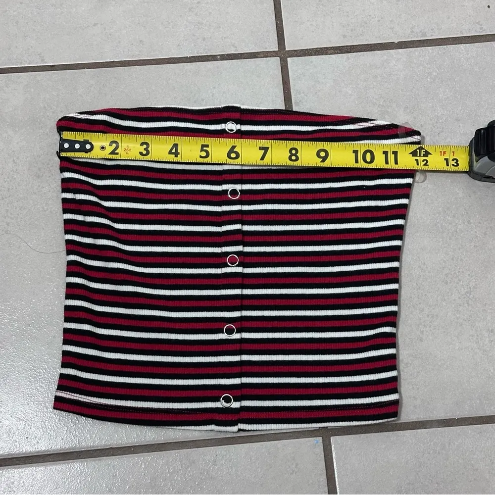 Heart Hips Women Tube Red Stripes Crop Top Size Small - Image 6