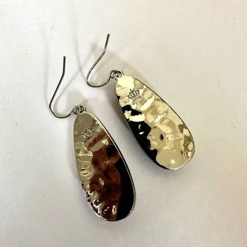 Premier Designs mother of pearl Flaunt earrings - Image 8