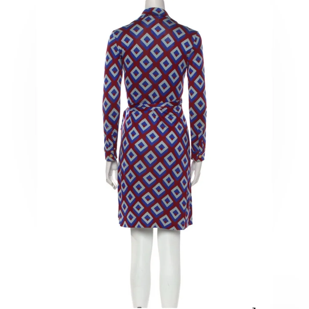 Diane Von Furstenberg NEW Jeanne Silk Red & Blue Geometric Wrap Dress Size 4 - Image 6