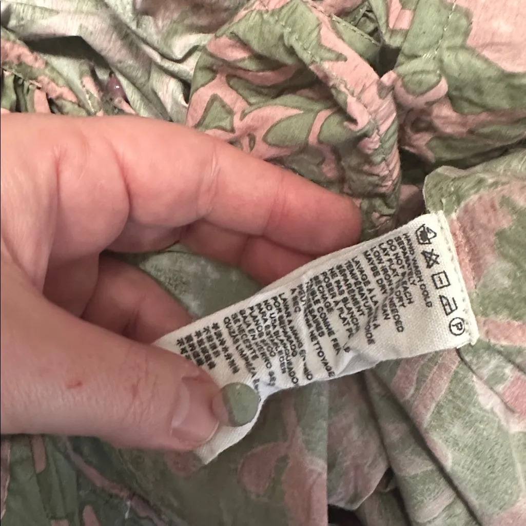 Cleobella Pink and Green Floral Blouse - Image 6