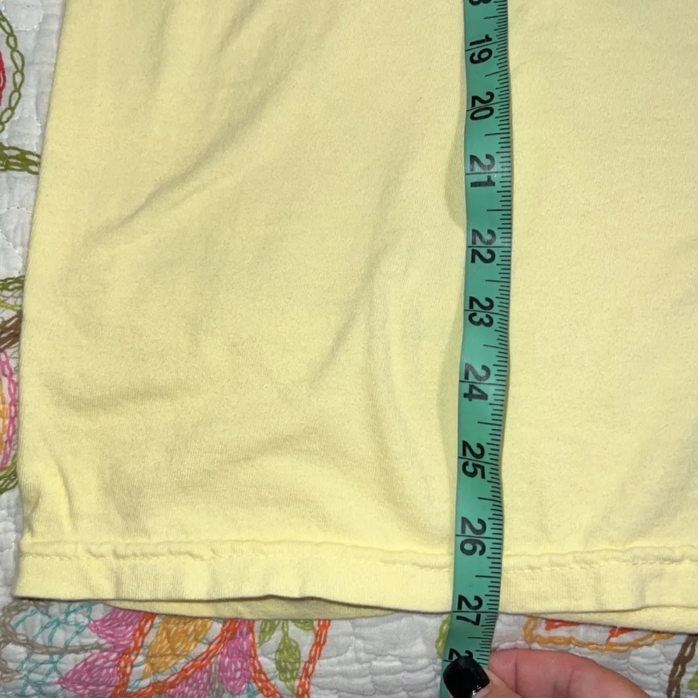 Comfort Colors size medium short sleeve t-shirt Born On The Water sunglasses - Image 4