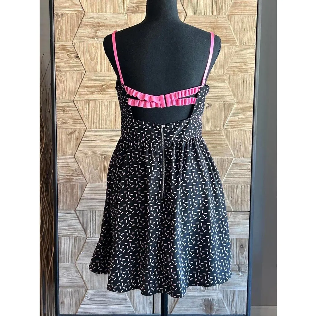 Material Girl Skater Dress Large Black Pink Adjustable Straps Cut Out - Image 4