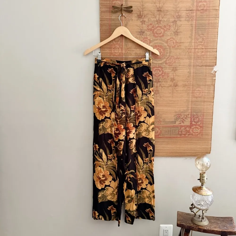 Faithfull The Brand 'Tiki Tiki' Pavillion Wide-Leg Pants - Image 7