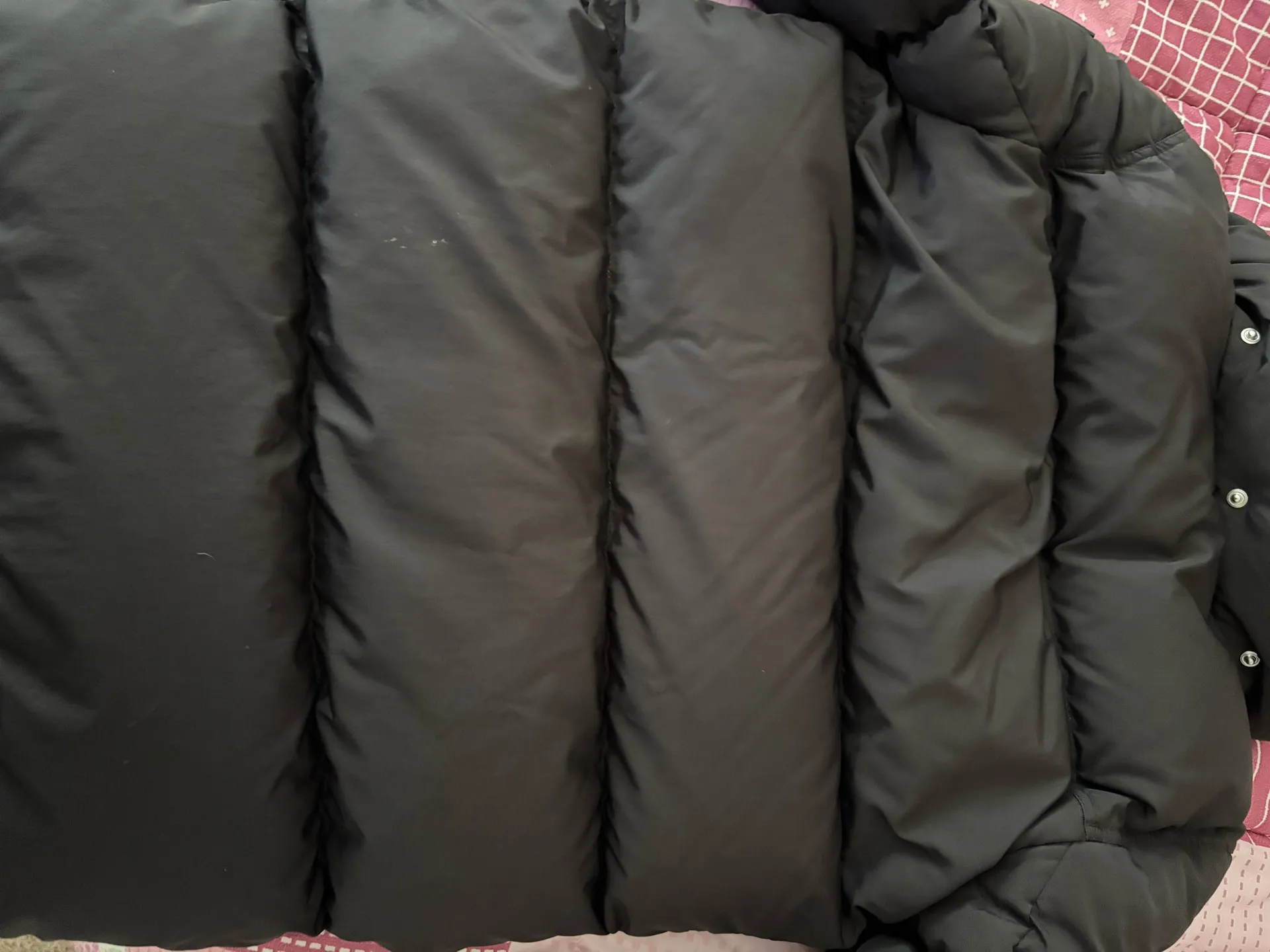 black burberry puffer coat - Image 5