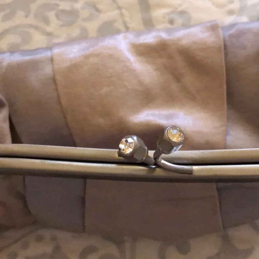 Cream and Silver Clutch - Image 2