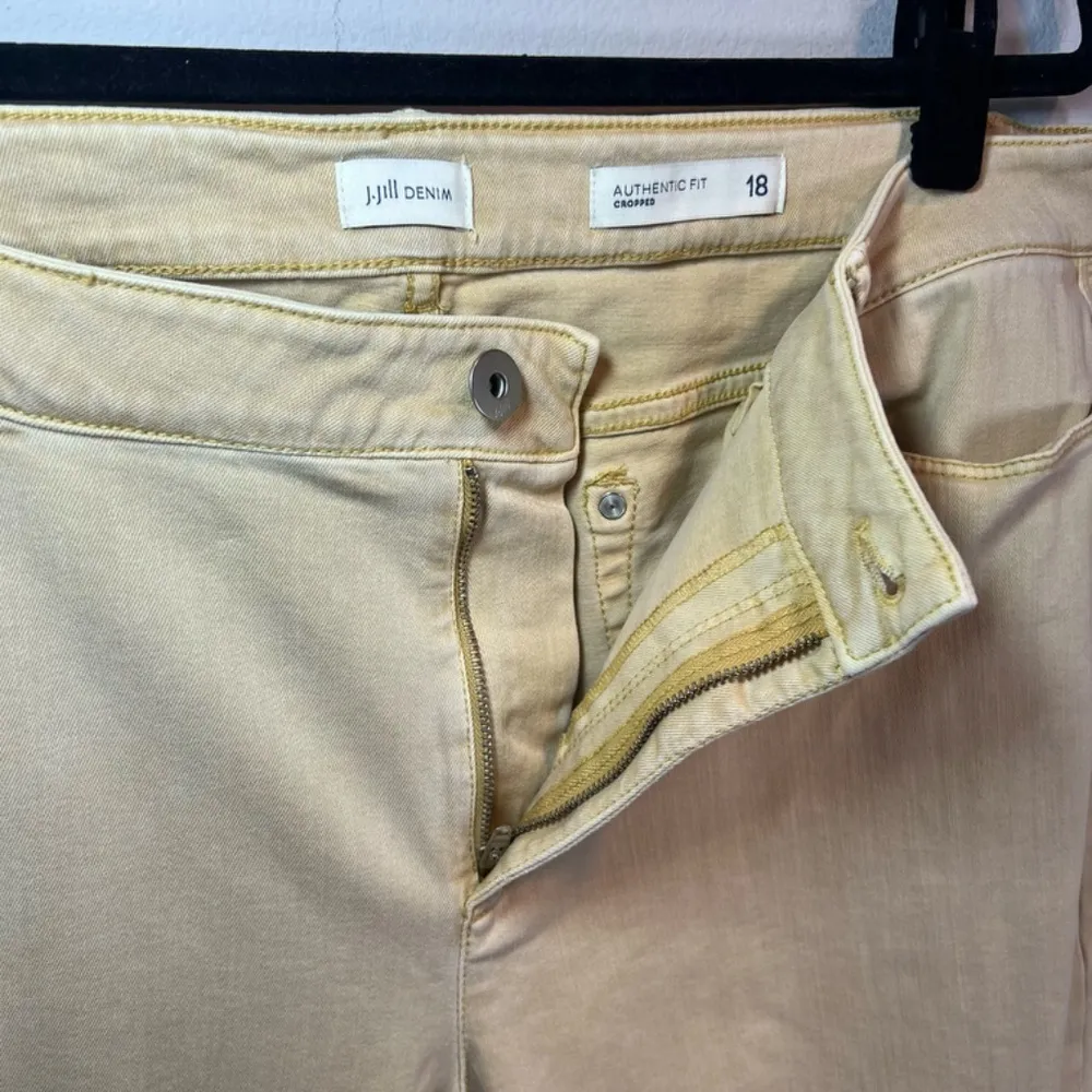 J. Jill Denim Authentic Fit Cropped Jeans Butter Yellow Capri Raw Hem Stretch 18 - Image 9