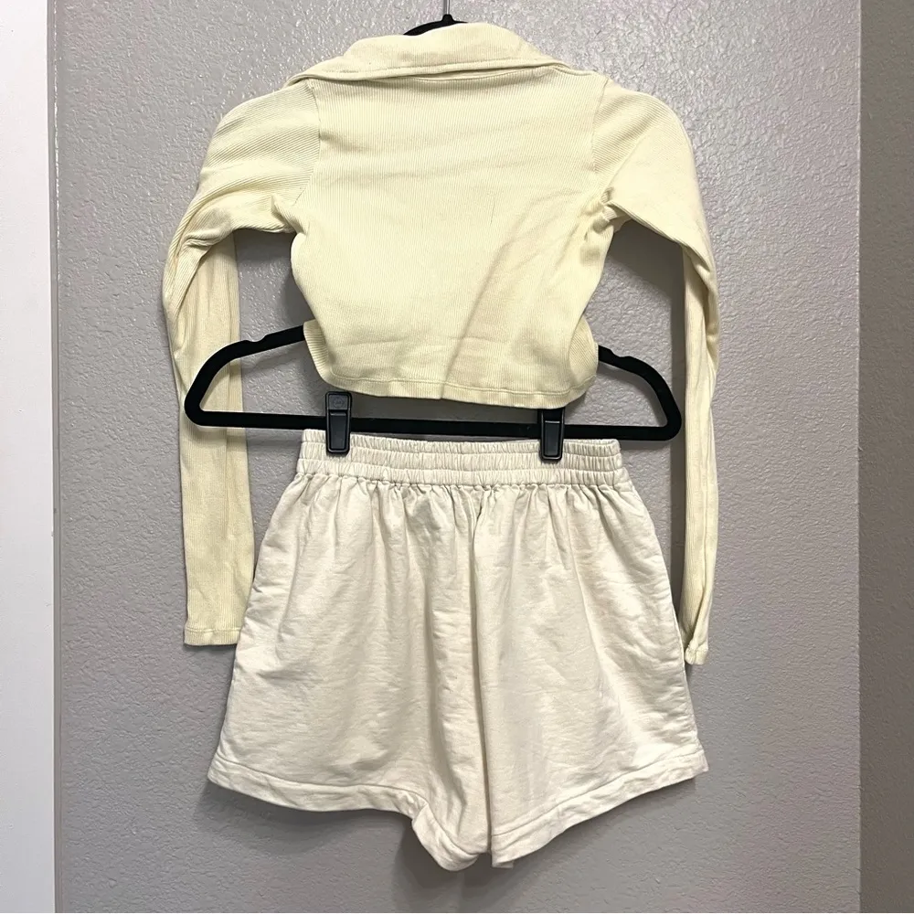 Motel Rocks Elody Crop Top in Buttercream Vacay Embro - Image 5