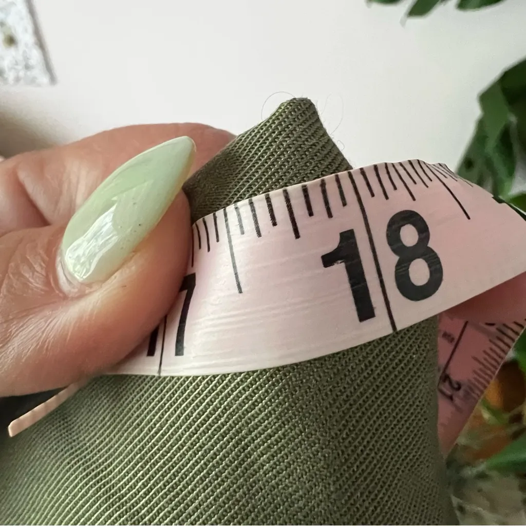 Anthropologie Cartonnier Kingsley Belted‎ Pants Women’s SIZE 14 Moss Green - Image 7