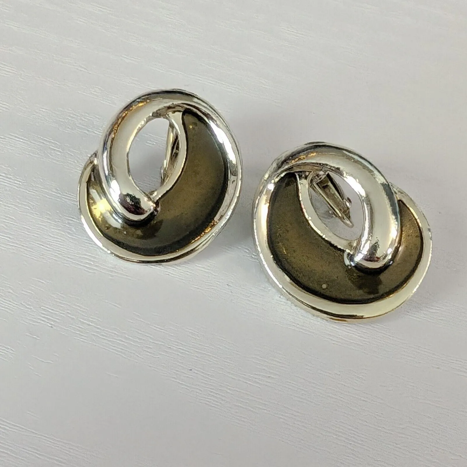 Vintage Clip On Earrings - Image 4