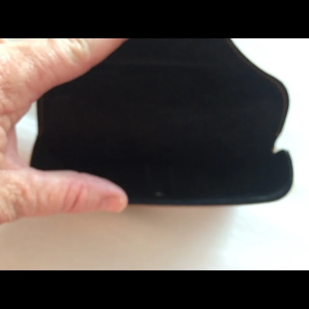 Ray-Ban  Medium Tan  Sunglasses  Case - Image 4