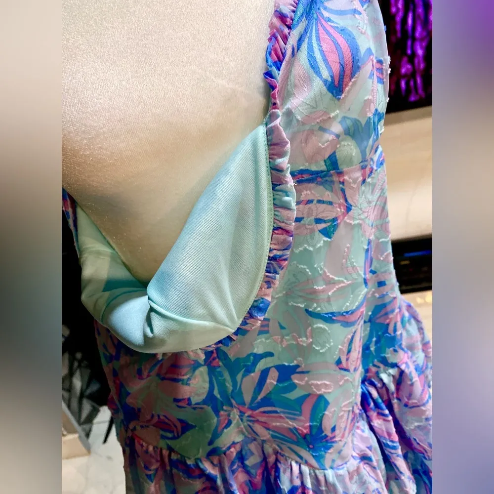 NWT  Women’s Blue Floral Print Sweetheart Neck Mini Dress Size:Lrg - Image 7