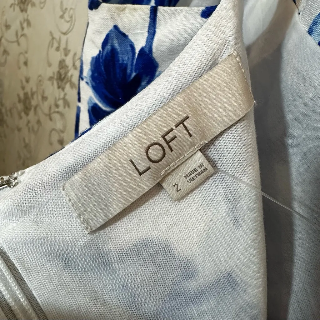 LOFT Blue and White Linen Dress - Image 8