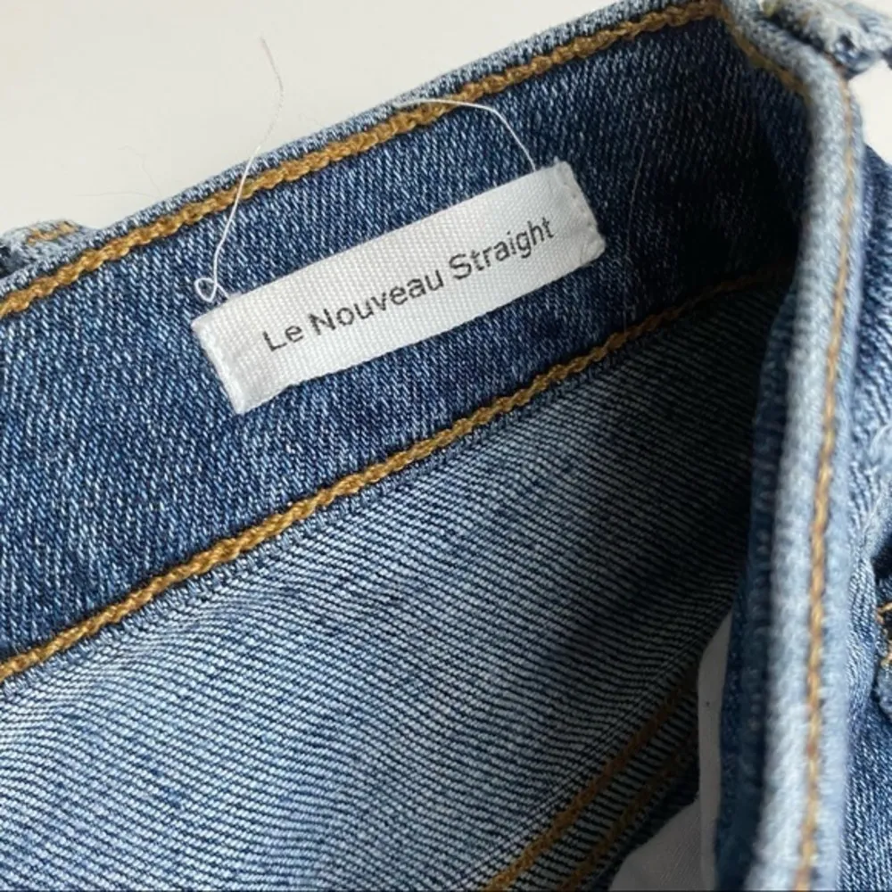 FRAME • Le Nouveau Straight Sheffield Split Hem Jeans - Image 38