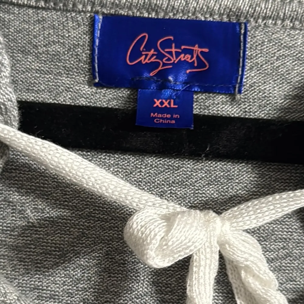 City Streets  Heather Gray Graphic Hoodie - Image 3