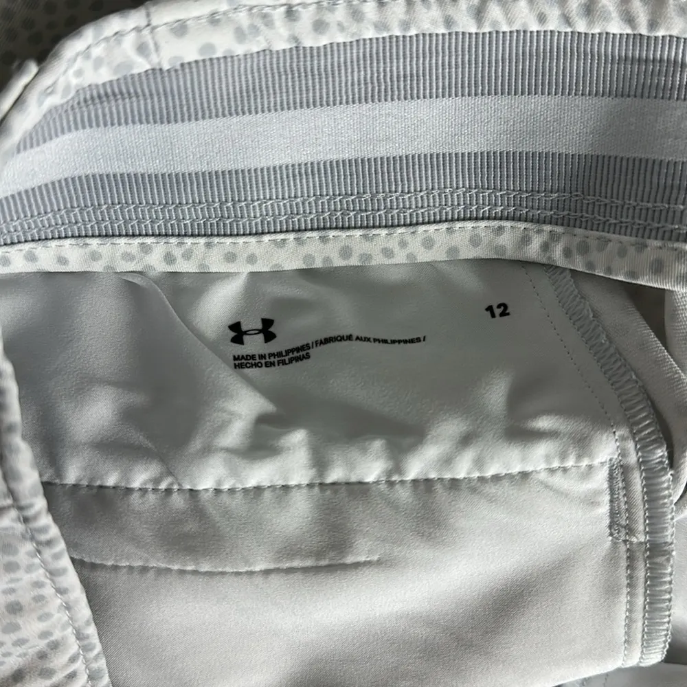 Under Armour matchplay golf shorts - Image 4