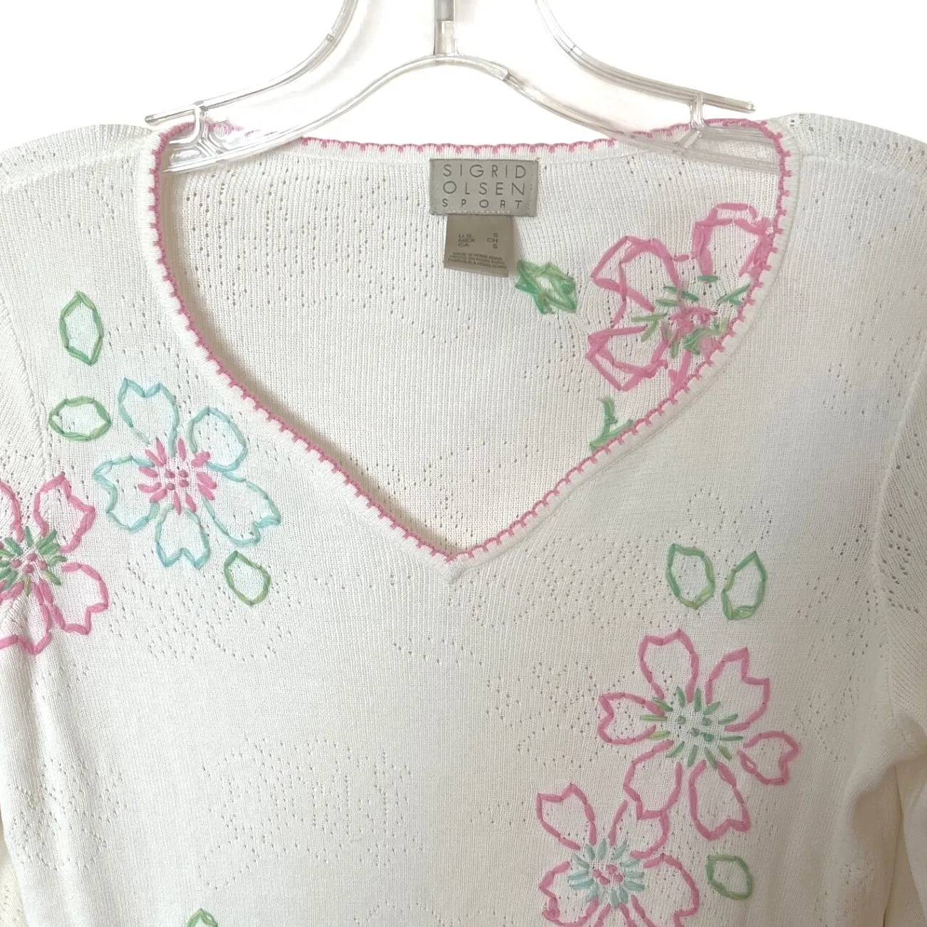 Sigrid Olsen Sport Embroidered Floral Lightweight Sweater White Preppy Small EUC - Image 2