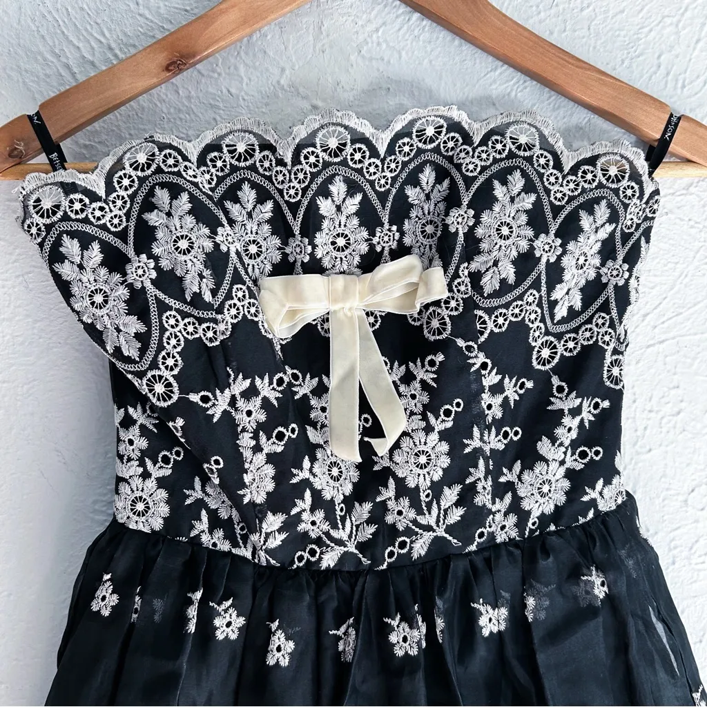 Betsey Johnson Y2K Silk Embroidered Strapless Dress Sz 2 Fairygrunge Whimsical - Image 3
