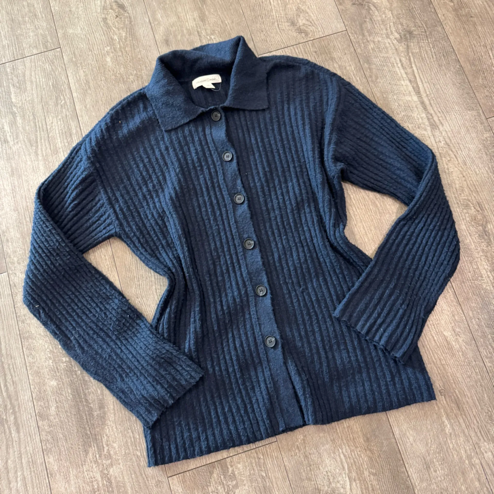 Treasure & Bond Navy Button-Down Shirt cardigan - Image 5